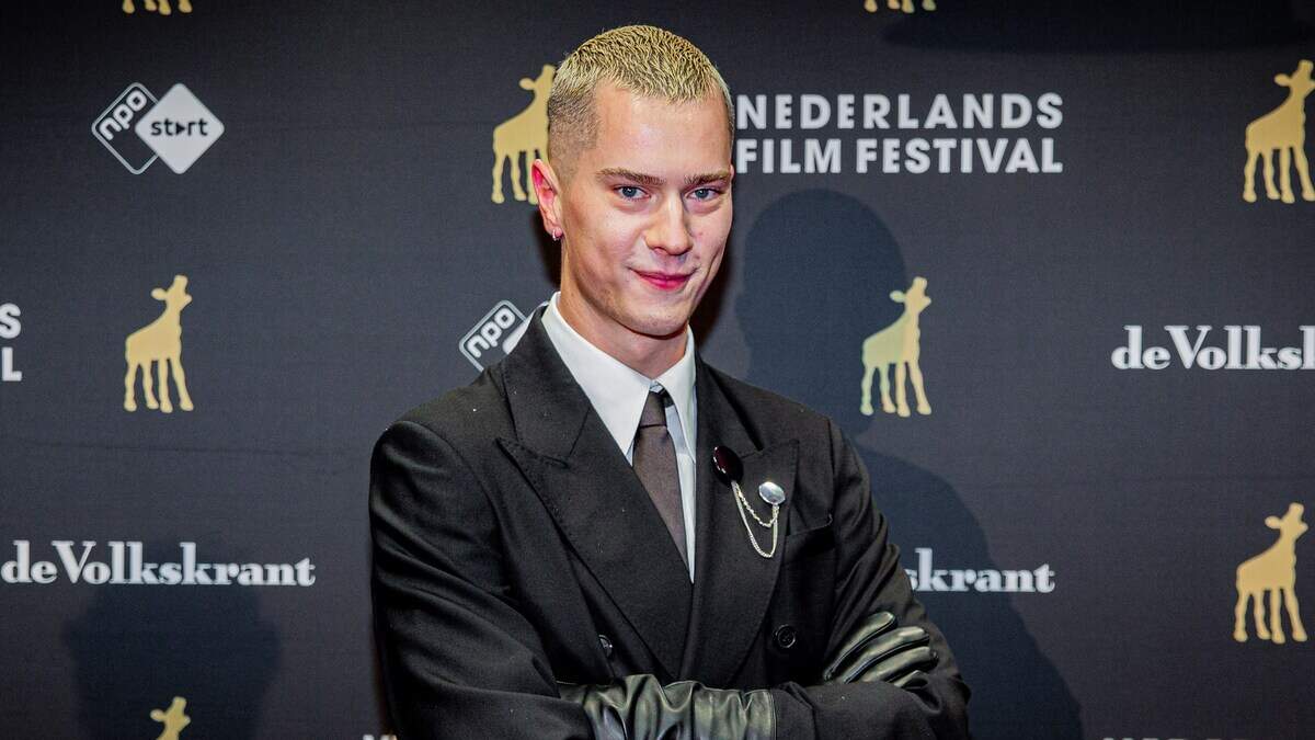 Stijn de Vries stopt per direct bij RTL Tonight.