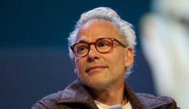 Villeneuve overtuigd: ‘Wordt Verstappens mooiste titel ooit’