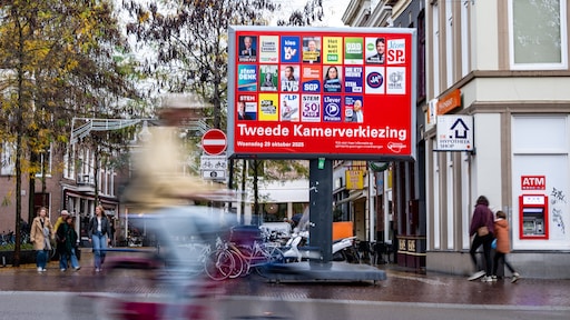 zo proberen de kleine partijen kiezers te winnen