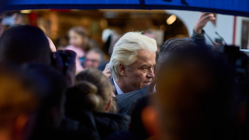 'Tamme' PVV-campagne, maar niet zonder ophef: zo beïnvloedt dat de kiezer - RTL.nl