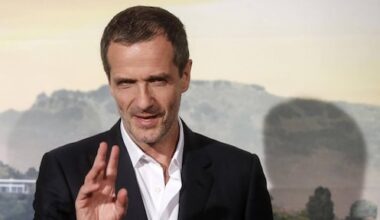 Nieuwe James Bond-producent 'enthousiast over uitdaging'