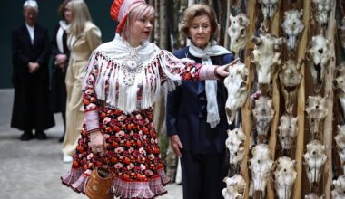 Koningin Sonja opent tentoonstelling in Tate Modern in Londen