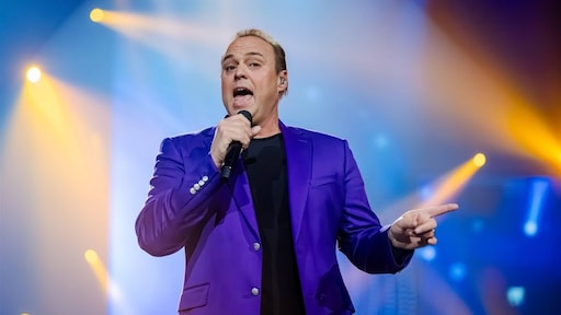 Frans Bauer verovert harten met nieuw nummer uit Casa di Beau