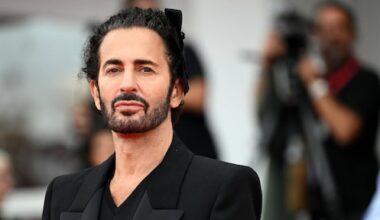 Marc Jacobs zegt verslaafd te zijn aan sociale media