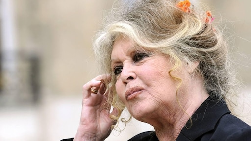 Brigitte Bardot uit ziekenhuis ontslagen na operatie