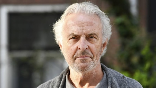 Huub Stapel keert terug in het theater met nieuw Mars en Venus-stuk