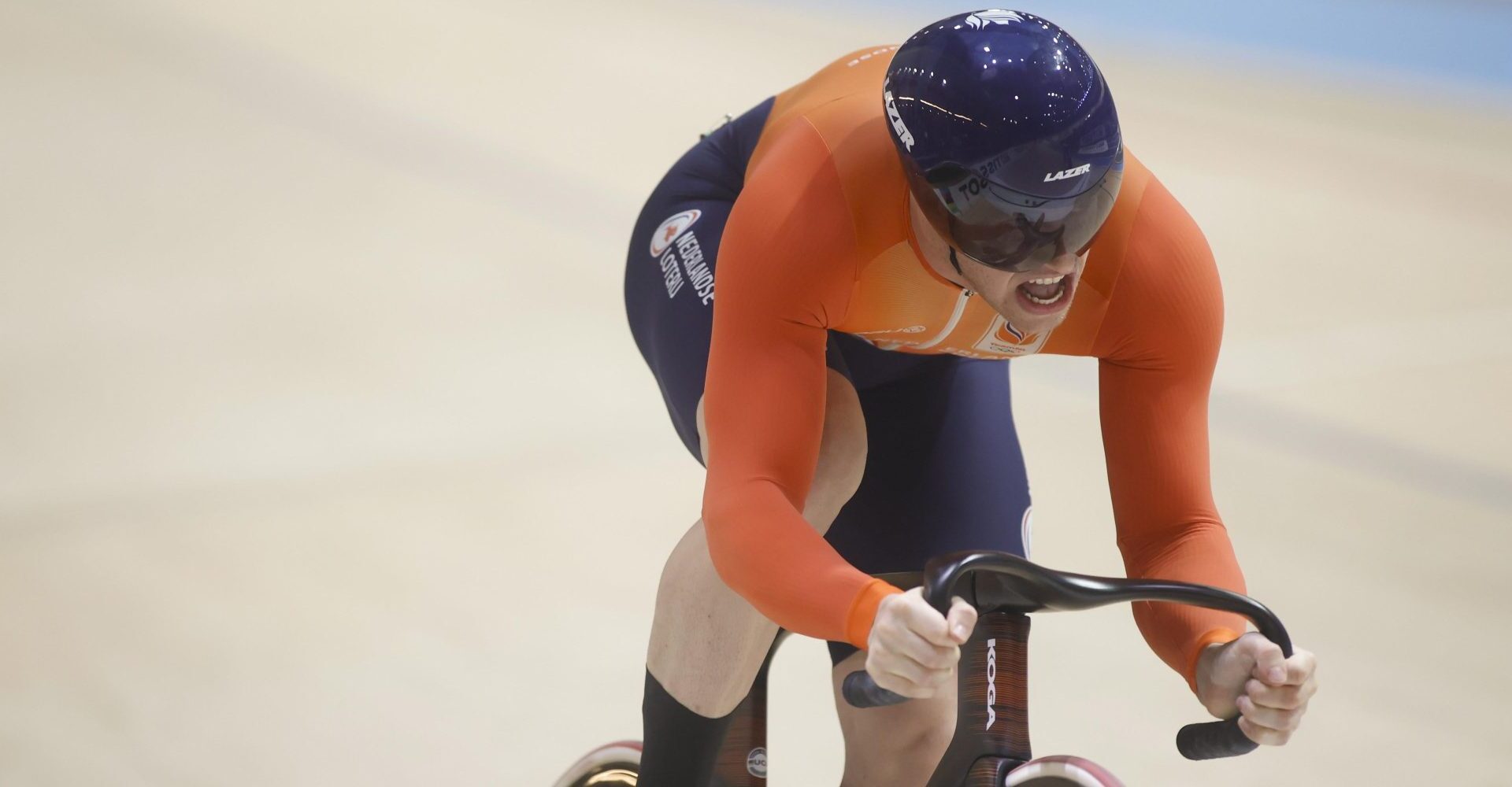 Harrie Lavreysen bereikt kwartfinale keirin WK baanwielrennen