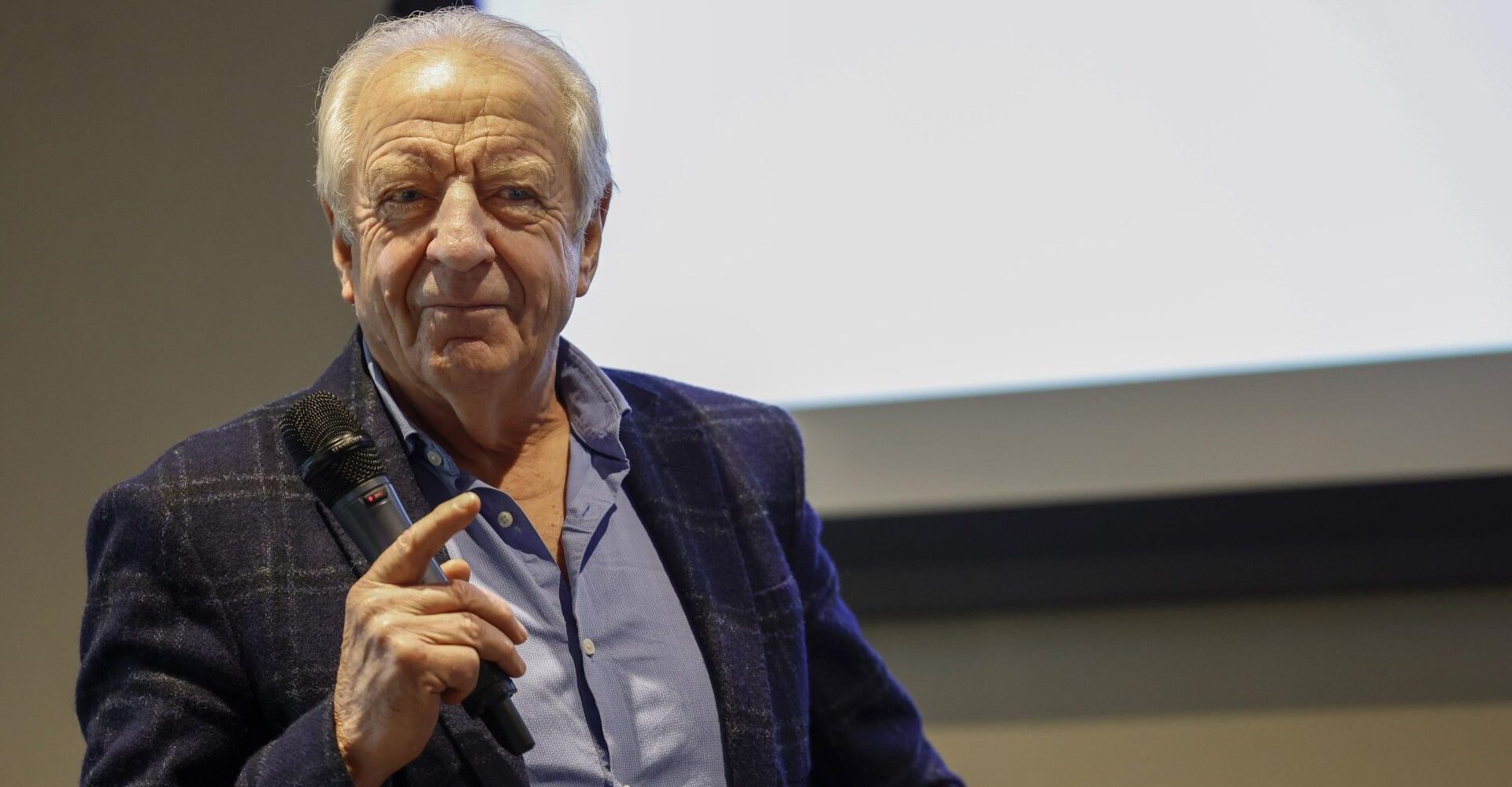 José De Cauwer on Cian Uijtdebroeks' Surprising Move to Movistar