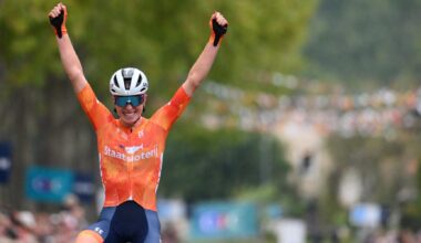 Demi Vollering wint EK 2025 solo, Van der Breggen derde