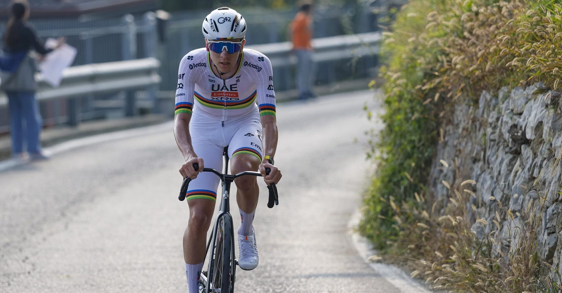 Tadej Pogacar verslagen door amateur Andrew Feather in Pogi Challenge