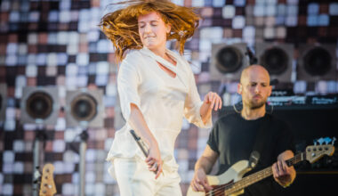 Florence Welch vertelt over operatie waardoor ze Lowlands 2023 afzegde
