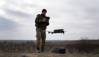 Rusland jaagt op Oekraïense burgers met drones: 'Het is een loterij, word je geraakt of niet?' - RTL.nl