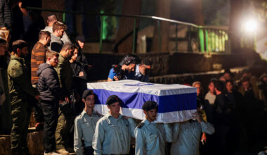 Hamas draagt voorlopig laatste lichamen over - De Standaard