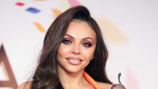 Jesy Nelson trots op haar lichaam na zware zwangerschap: 'Lichaam is ongelooflijk'