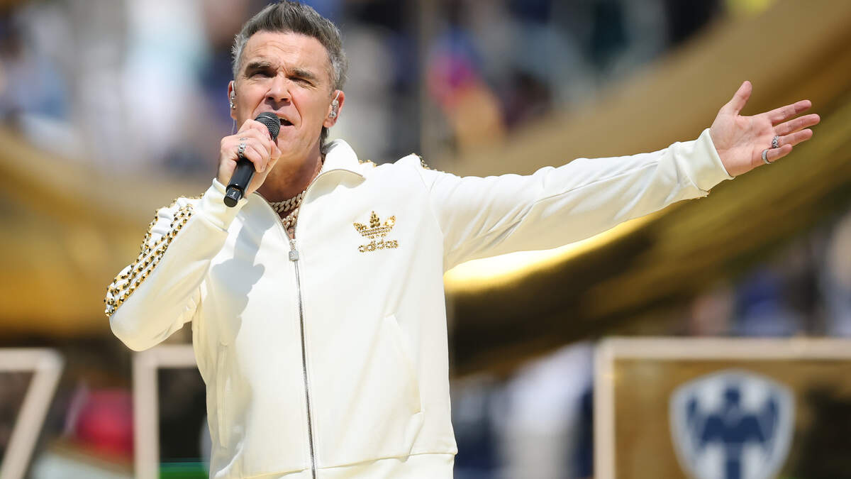 Robbie Williams verliest ruim 14 miljoen euro aan zijn villa in Zwitserland: “Nog nooit zo’n slechte deal gezien”