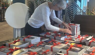 [AUDIO] Boek ‘De wijzen van Groot Hoogwaak 2025’ bundelt vijftig levensverhalen