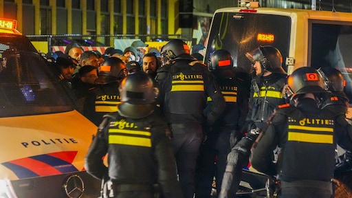 Politie houdt 180 supporters van voetbalclub Napoli aan in Eindhoven