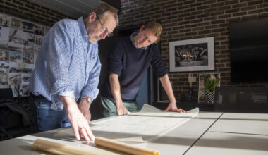 Architecten digitaliseren archief Turnhoutse School: “Van de Warande zijn er 96 ontwerpplannen, daar schrokken we van”