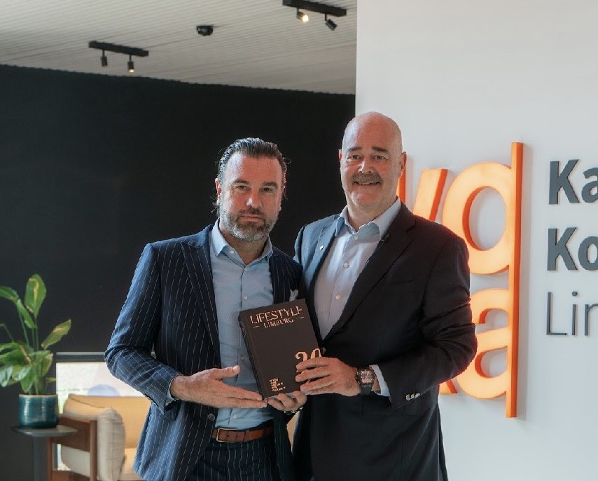 Boek voor de koffietafel schakelt versnelling hoger