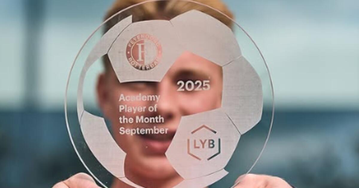 Van Ajax overgekomen speler bloeit op bij Feyenoord:…