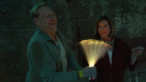 Fotoshoot Catherine Keyl eindigt in '60+ seksfeest' in Het Perfecte Plaatje: 'Niet aan m'n bh zitten' - RTL.nl