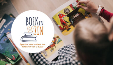 Ouders vinden elkaar tussen de prentenboeken