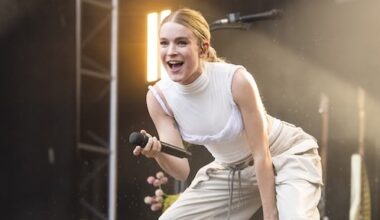 Pommelien Thijs kondigt eerste Ziggo Dome-show aan: 'Kan niet wachten'