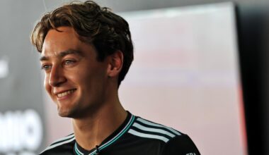 Russell onthult speciale clausule in nieuw Mercedes-contract