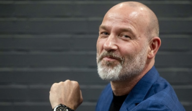 Eddy Zoëy geeft gezondheidsupdate na tweede ingrijpende operatie: 'Had erger gekund'