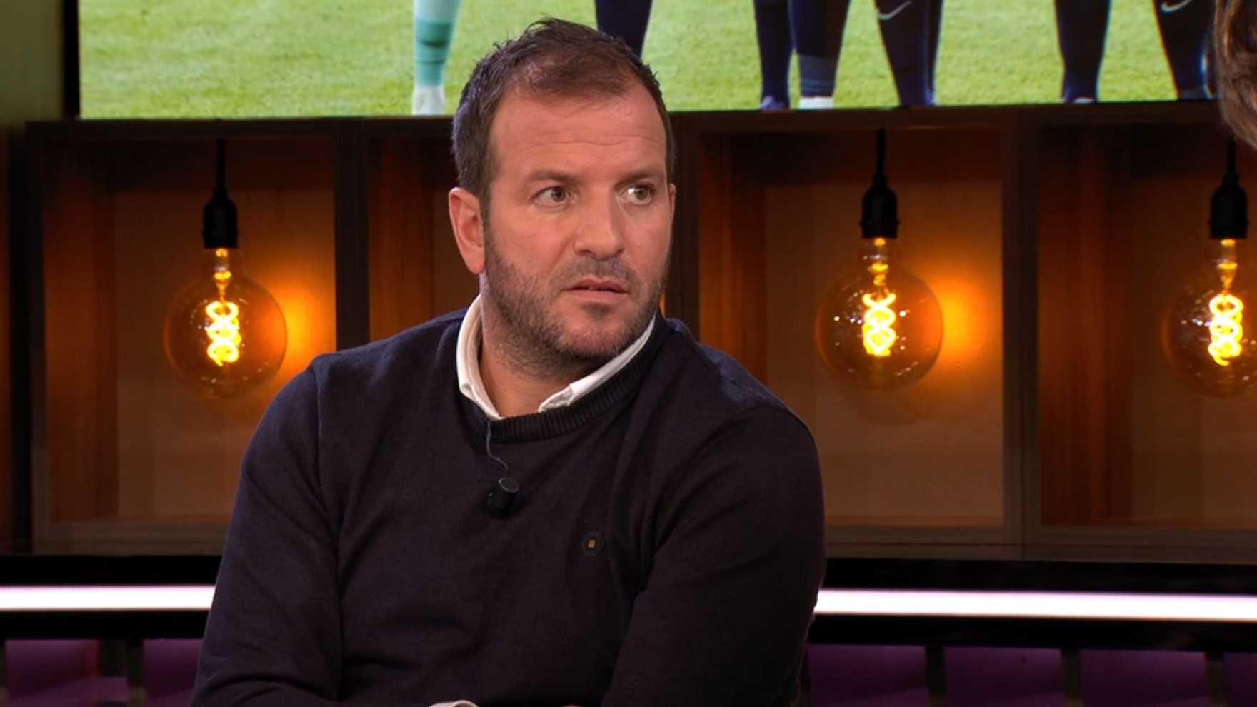 NOS Studio Voetbal verdwijnt mogelijk van de buis, Rafael van der Vaart in shock