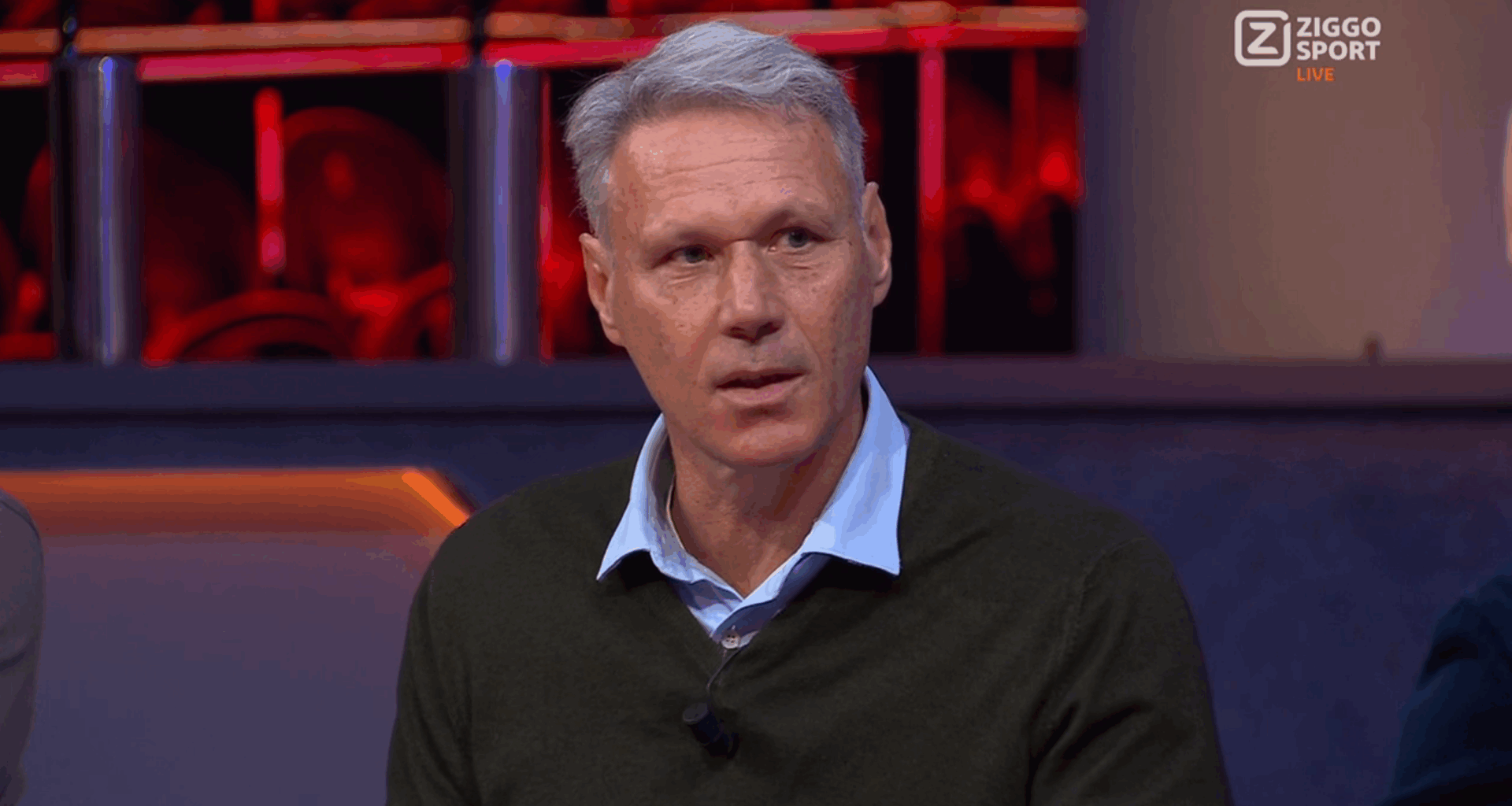 Van Basten stoort zich aan sterspeler van Nederlands elftal: 'Traag!'