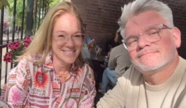 'Blij met jou naast mij'