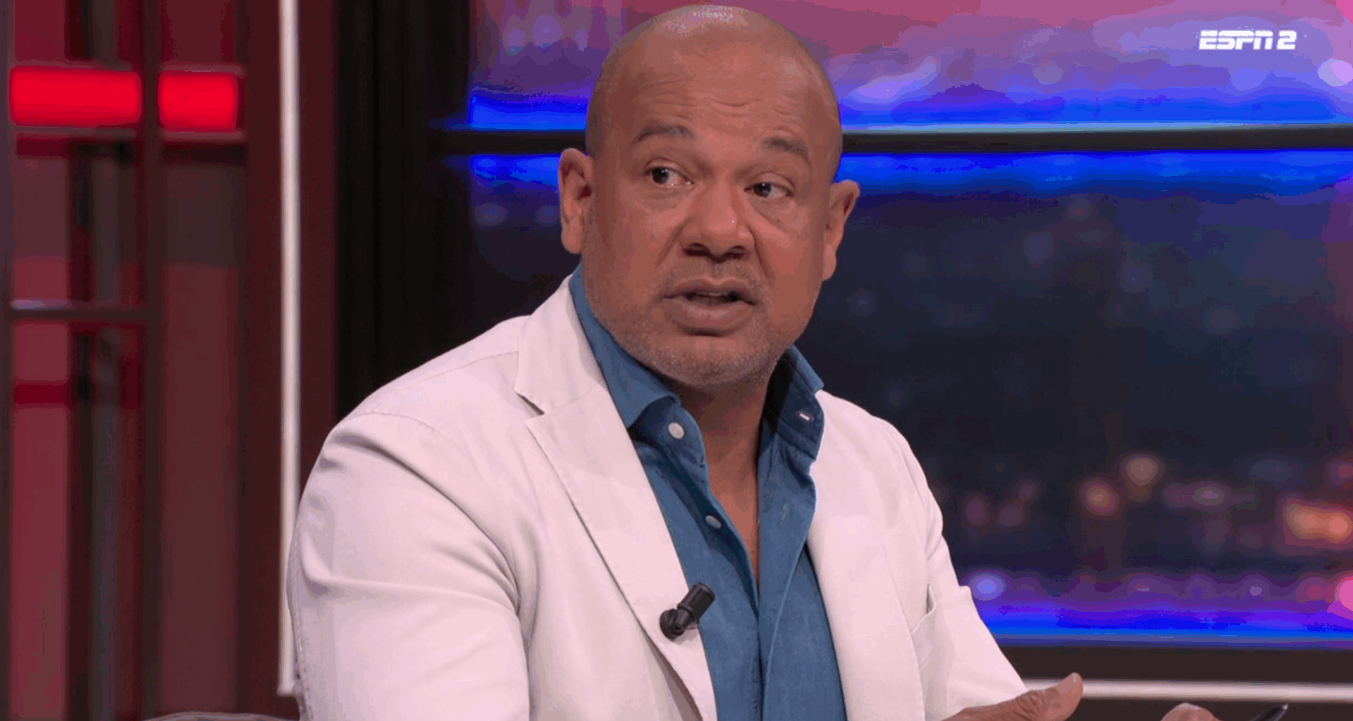 Vink geeft ongelijk toe tegenover Perez over speler Feyenoord: 'Hij is echt heel goed'