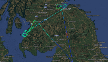 Ryanair 737 vliegt opmerkelijke driehoek
