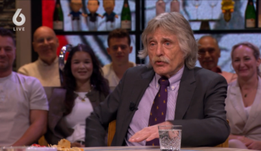 Johan Derksen stoort zich enorm aan speler van Feyenoord: ‘Hij krijgt een beetje hoogmoedswaanzin’