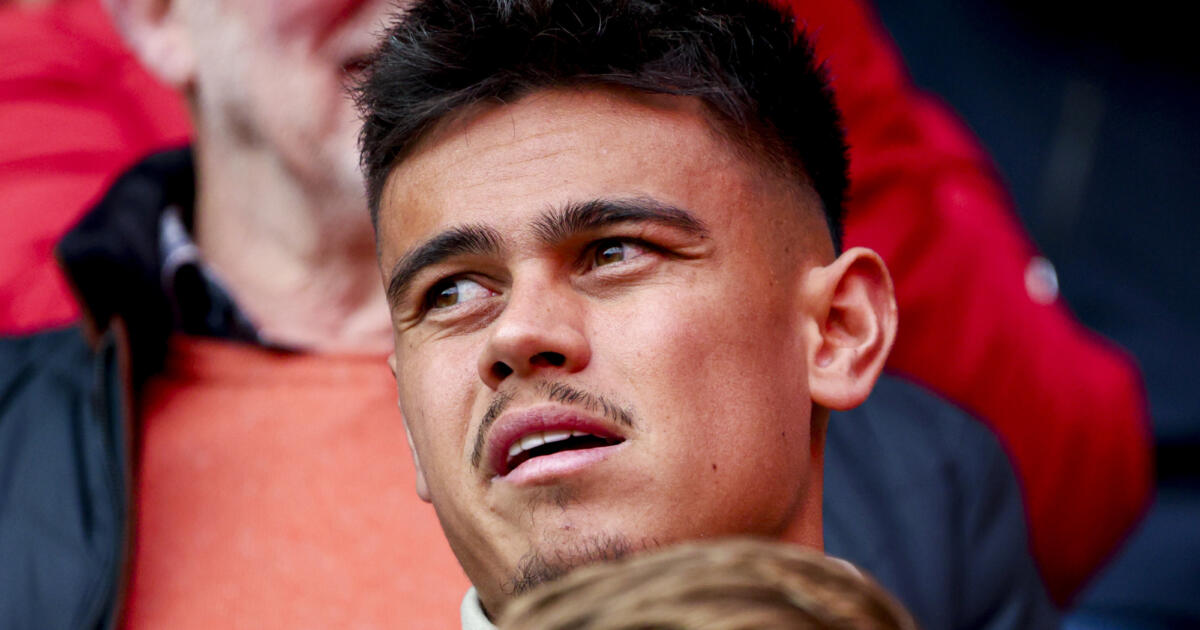 "Vreselijk hoe FC Twente de carrière van Mees Hilgers…