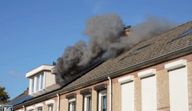 Flinke rookontwikkeling bij woningbrand op Molenveldstraat