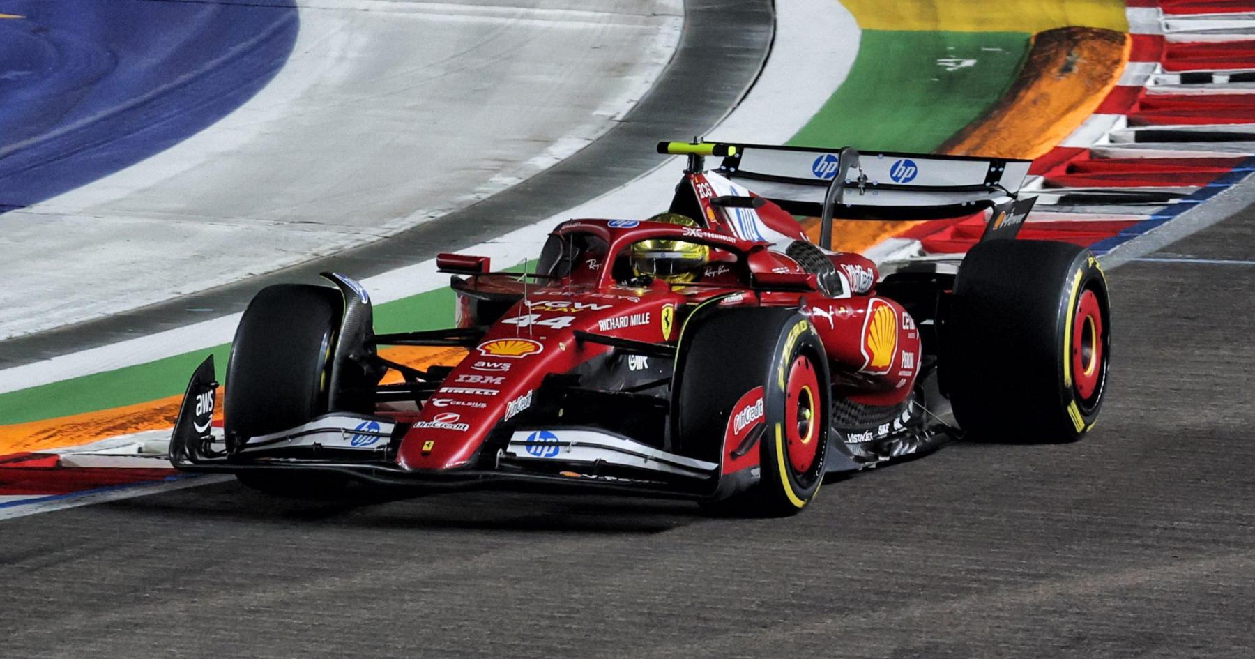 Straf dreigt voor onfortuinlijke Hamilton na GP Singapore