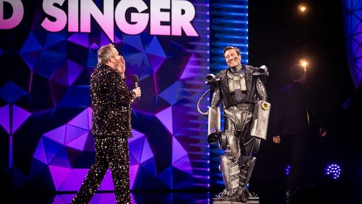 Viktor Verhulst onthult identiteit in The Masked Singer: 'Dat meen jij niet'