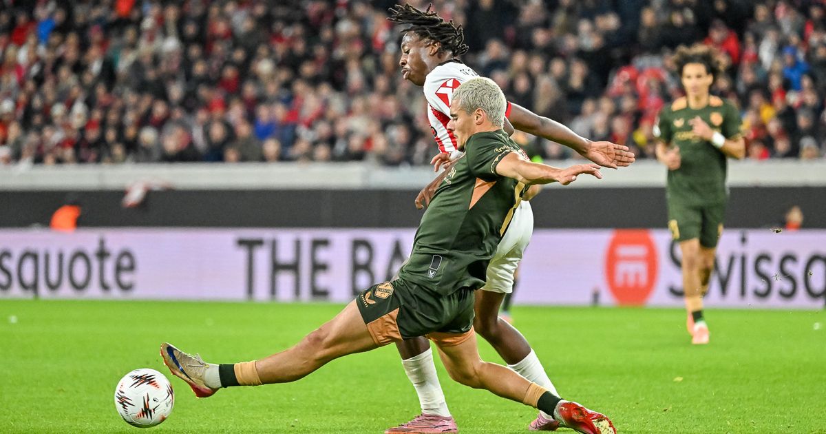 Lees en luister terug | FC Utrecht lijdt kansloze nederlaag tegen SC Freiburg: 'Als een boemel naast een sneltrein'