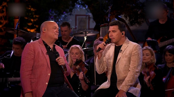 Duet Paul de Leeuw en Jan Smit uit Beste Zangers niet op streamingdiensten: 'Jan wil het niet' - RTL.nl