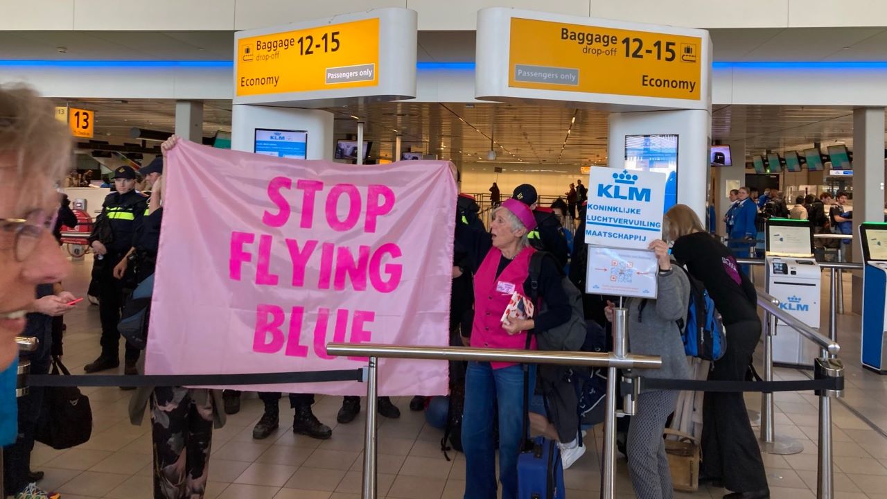 Burgemeester stelt duidelijke eisen aan XR-demonstratie op Schiphol