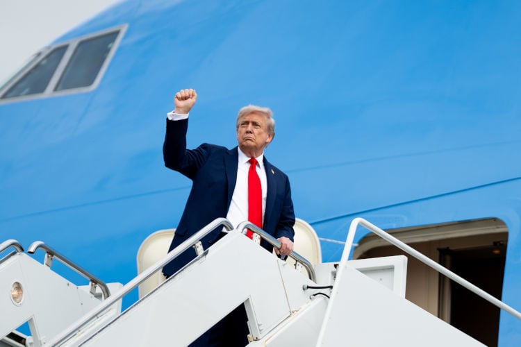 Israëlische gijzelaars in laatste beproeving langs Amerikaanse narcist geleid