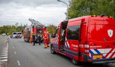 112-nieuws: Automobilist belandt in sloot bij Finsterwolde • Hulpdiensten speuren naar vermist persoon in Wehe-den Hoorn - RTV Noord