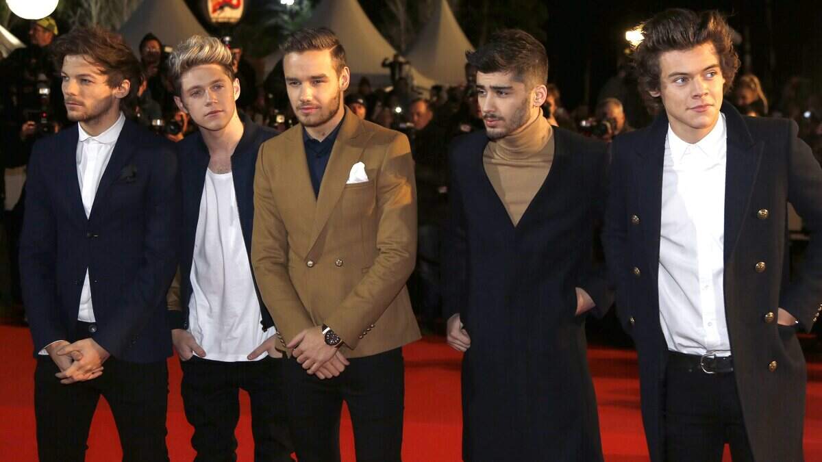 De jongens van One Direction praten opnieuw met elkaar: "De dood van Liam Payne haalde onze banden weer aan"