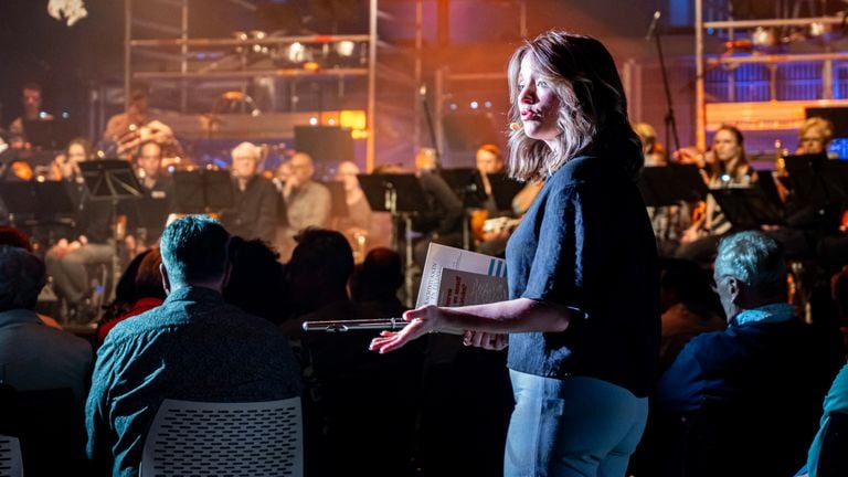 Marnel aan het werk als regisseur (foto: Marnel de Rooij)