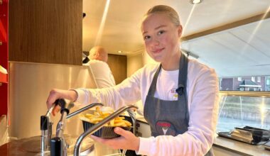 Jasmijn aan het werk in de Vetkei (foto: Jan Peels)