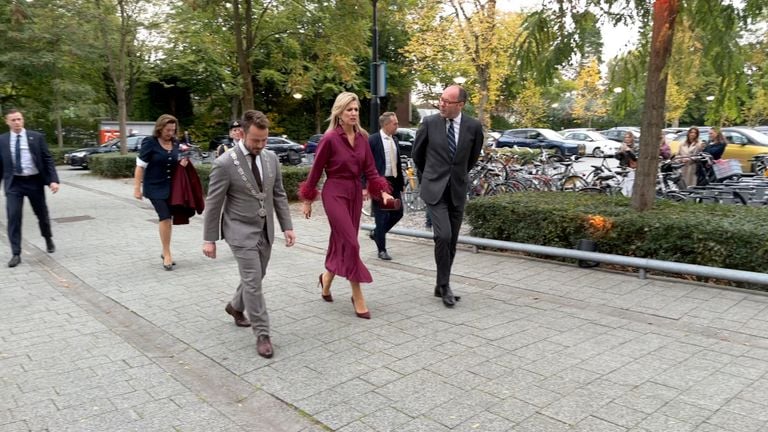 Koningin Máxima komt aan bij de BUas in Breda (foto: Ronald Sträter.)