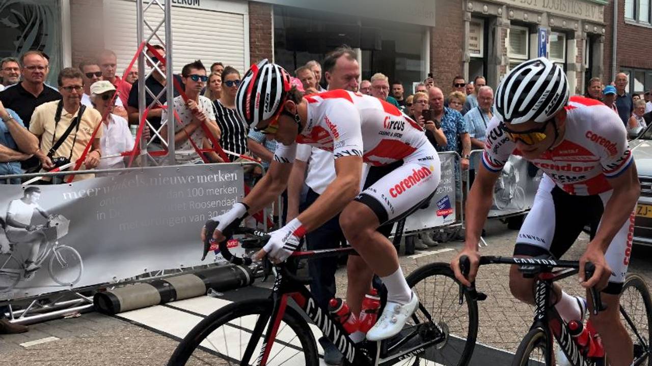 Mathieu van der Poel (rechts) deed een aantal keren mee aan de Draai van de Kaai (foto: Malini Witlox).