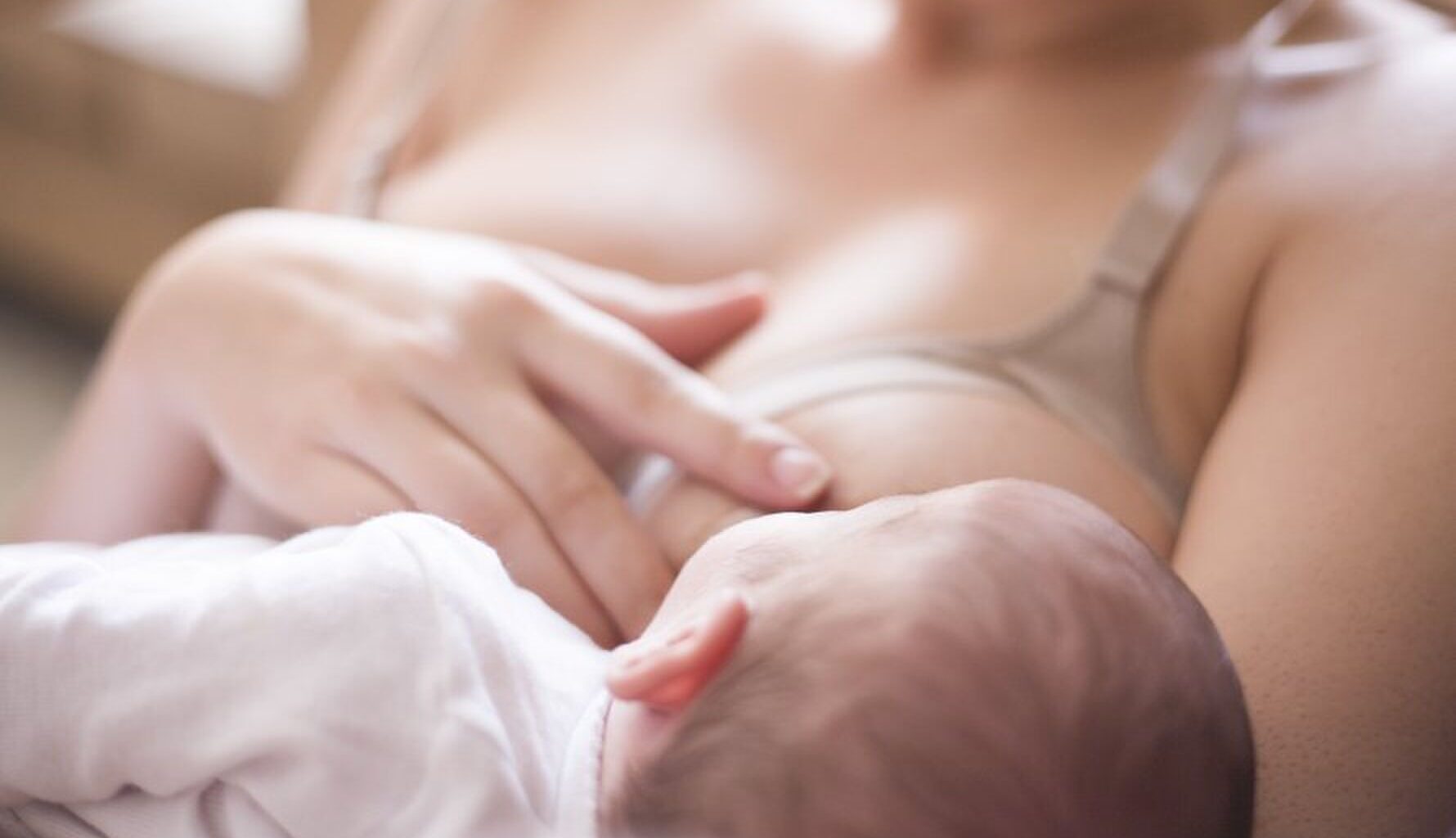 Dit is waarom borstvoeding de kans op borstkanker verkleint